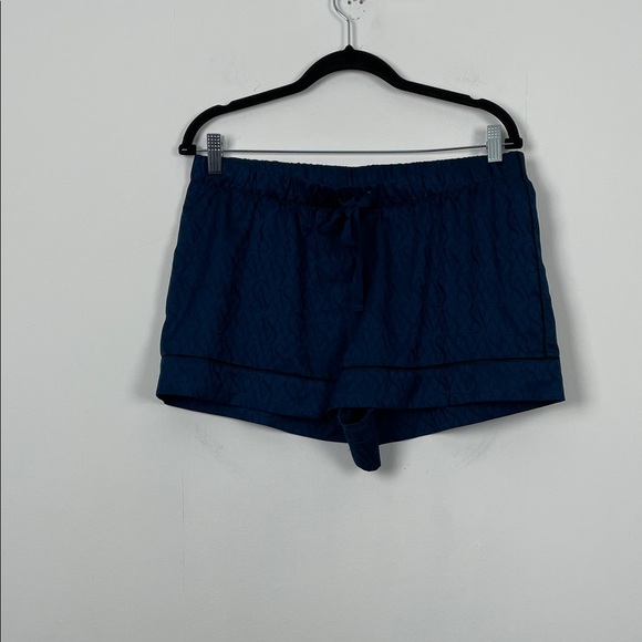 Victoria's Secret Satin 2 PC Short Pajama Set Women L Navy Blue Allover VS Logo - Picture 7 of 10